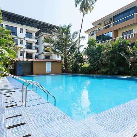 Treebo Trend Zeebo Suites Arpora Bagian luar foto